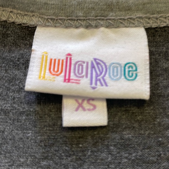 LulaRoe Colorblocked Randy Top-#R-12 - Picture 12 of 12